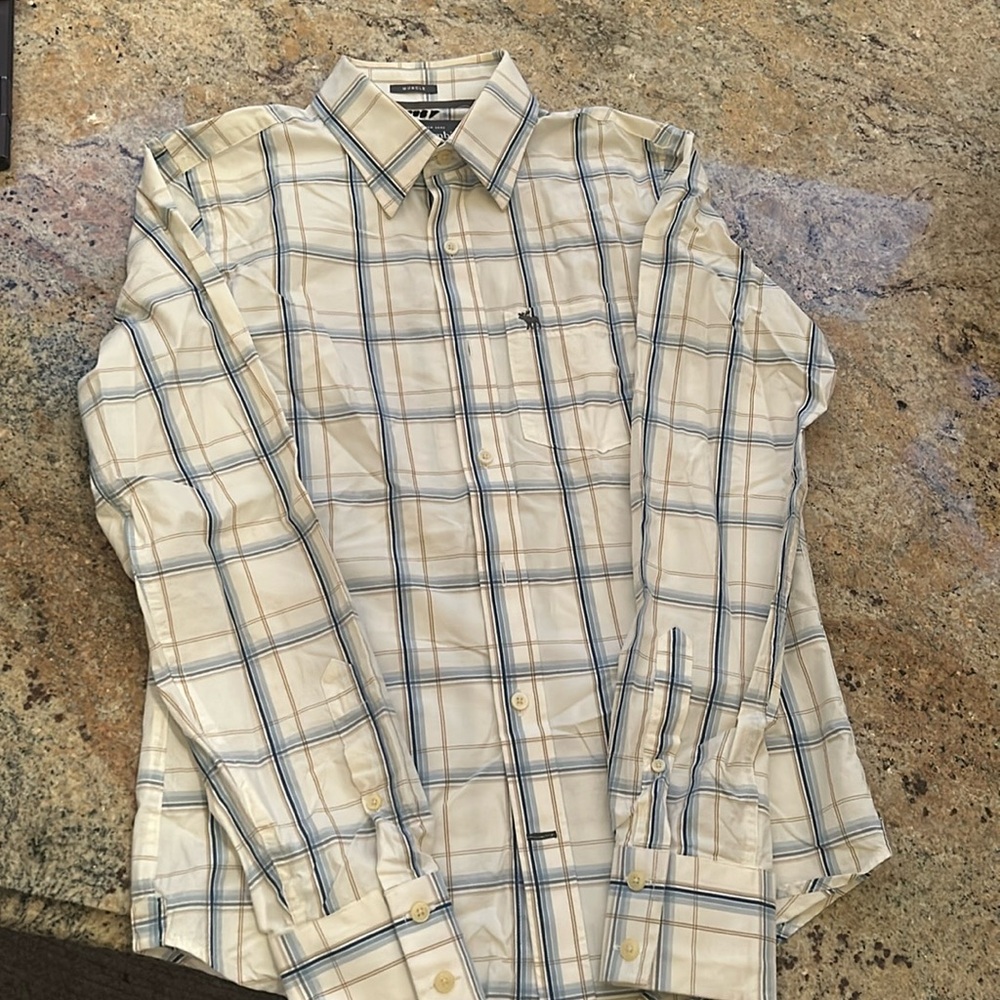 100% cotton, Abercrombie and Fitch men’s button down